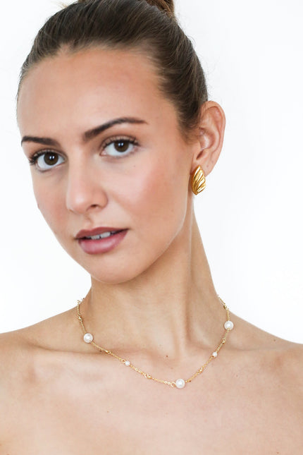 Miss Cecilia | Classic Tin Cup Pearl Necklace