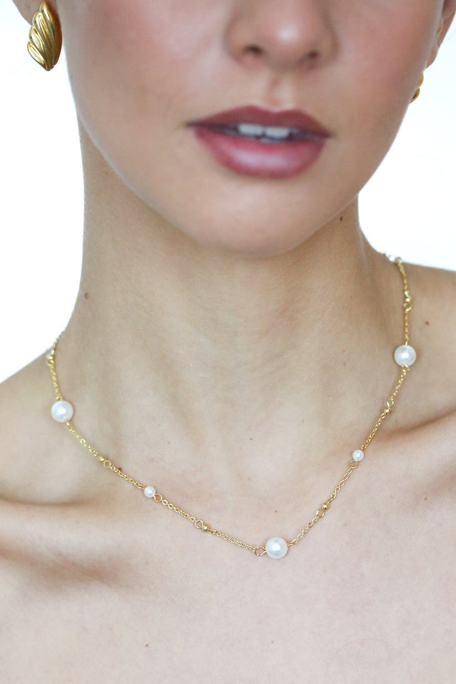 Miss Cecilia | Classic Tin Cup Pearl Necklace