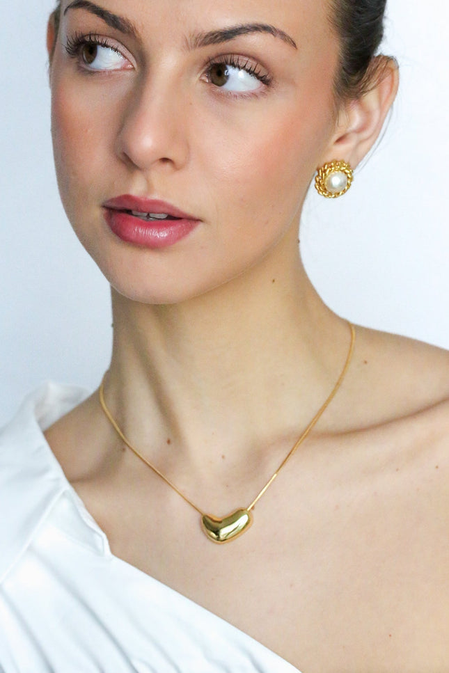 Miss Cecilia | Arabella Pearl Clip On Studs
