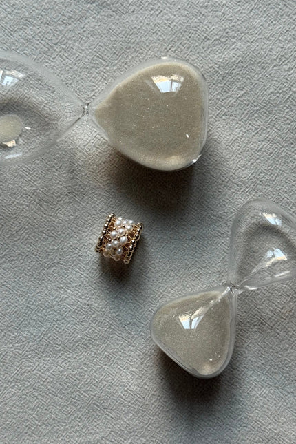 Pas de Marque | Gold-filled freshwater pearl ring La Bague