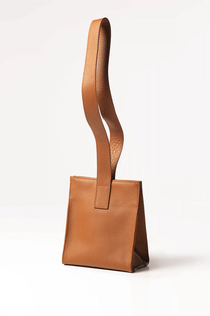 Redem Milano | Middlemist Quercia