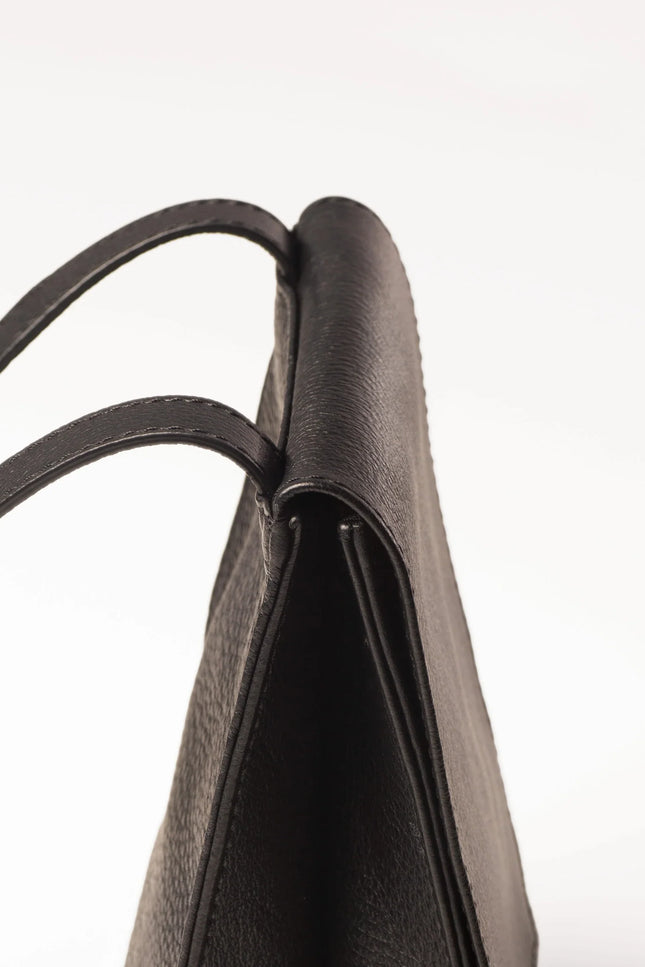 Redem Milano | Dragonmouth Carbone