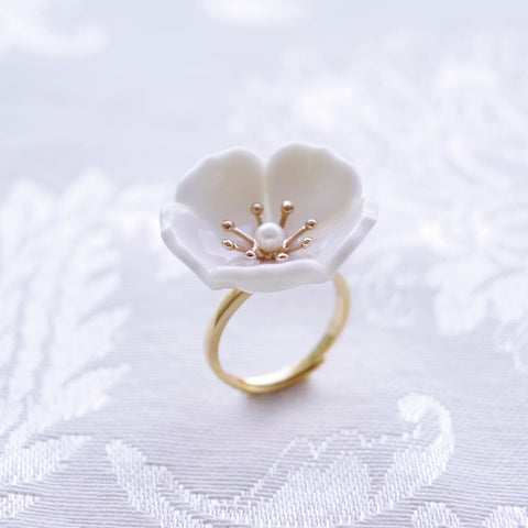 Poporcelain | Snow-White Plum Blossom Ring