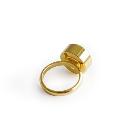 Poporcelain | Pierścionek róża z perłą