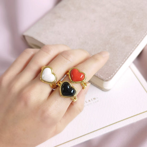 Poporcelain | Red Heart Braided Ring