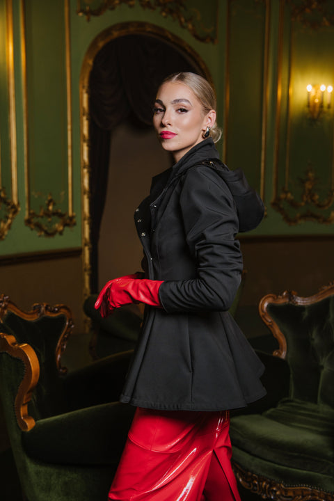 jacket in black with detachable hood