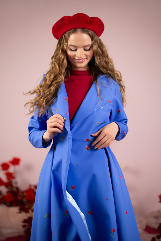 Snap button closure for Forget-Me-Not coat.