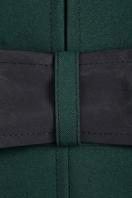 Ducktail Rainwear I ZIELONY IKONICZNY PŁASZCZ PRZECIWDESZCZOWY - materiały z recyklingu
