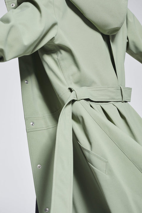 Ducktail Rainwear I OLIVE ICONIC RAINCOAT - recycled materials