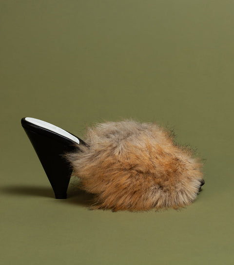 O2 Monde | Veles Sandals fur beige