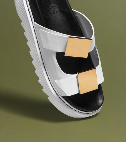 O2 Monde | Tala Slippers white