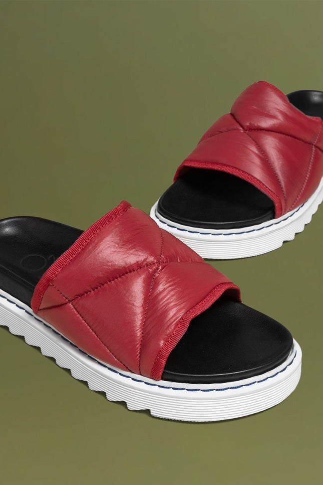O2 Monde | Anahita Slippers red nylon