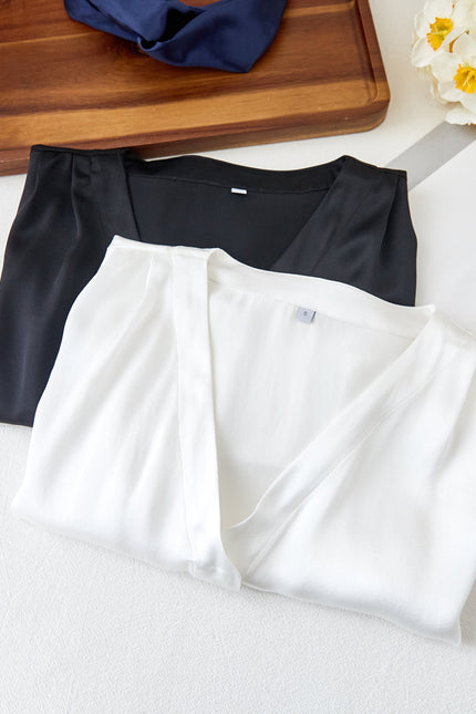 Soft Strokes Silk | Black Soar Top and Shorts Pyjamas Set