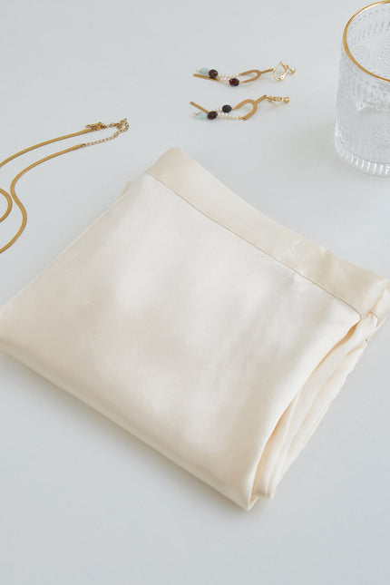 Soft Strokes Silk | Cream Soar Camisole and Shorts Pyjamas Set