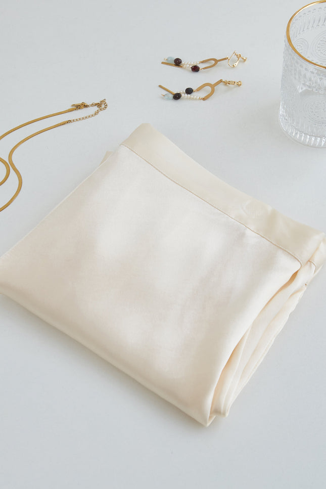 Soft Strokes Silk | Cream Soar Camisole and Shorts Pyjamas Set