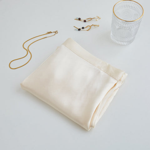 Soft Strokes Silk | Cream Soar Camisole and Shorts Pyjamas Set