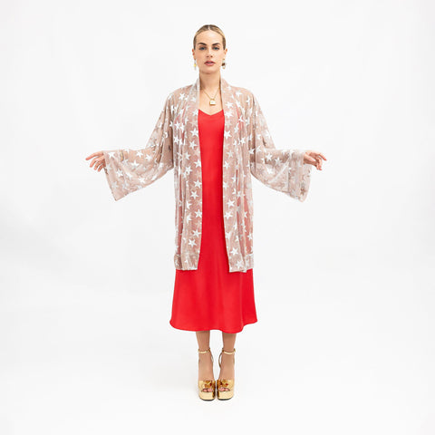 Janara Jones | Złote kimono w srebrne gwiazdki