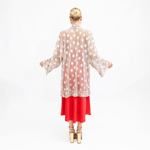 Janara Jones | Złote kimono w srebrne gwiazdki