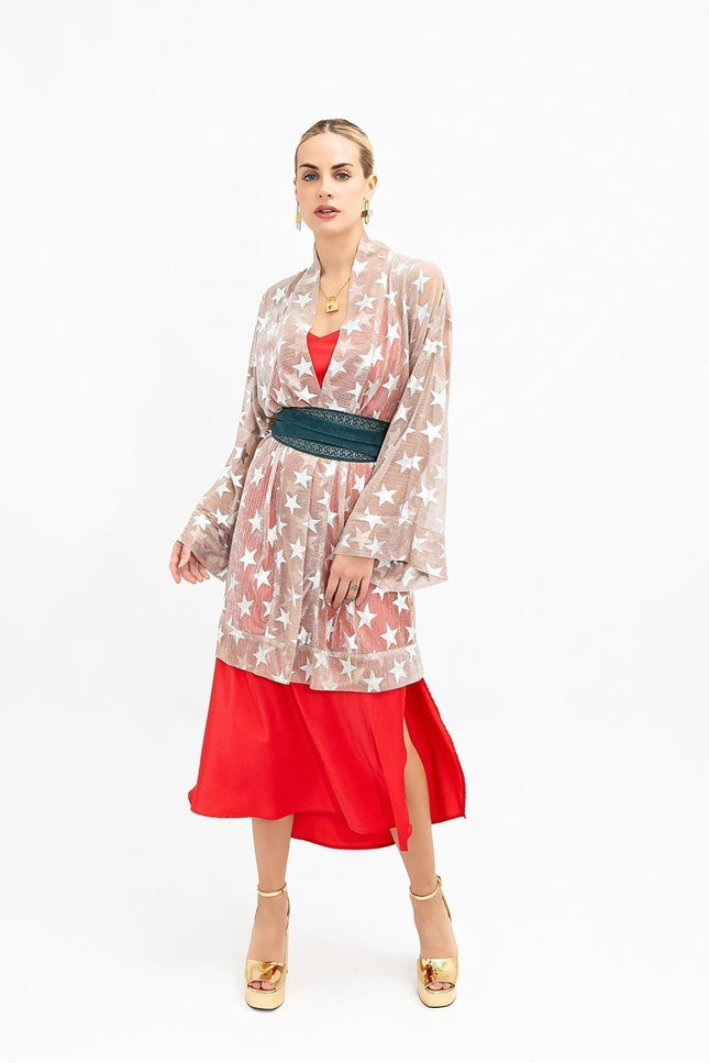 Janara Jones | Złote kimono w srebrne gwiazdki