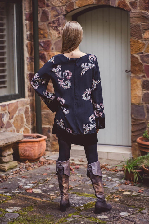 Violet Fish I Sasha Dress - Paisley Black