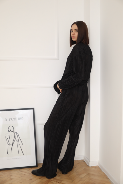 BÚDZIKO | AMELIA BLACK PLEATED TROUSERS