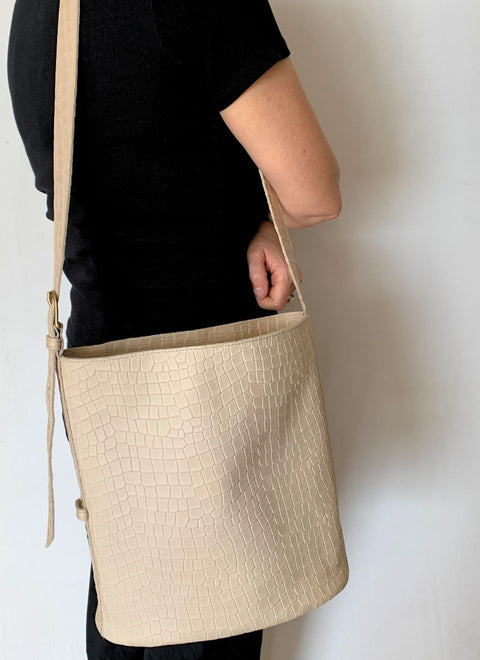 JUAN-JO I Bolso Cubo Piel Negro Bucket