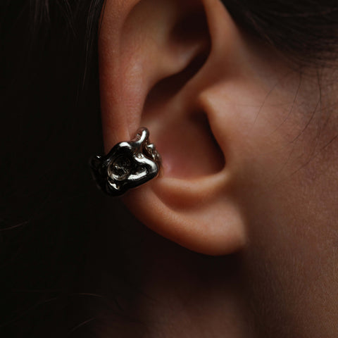 SIMA GINA | Ear Cuff - Hoops 'Wide Lava'