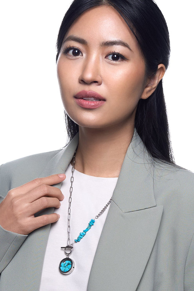 My Little Nature I Toggle Clasp Turquoise Necklace With Beaded Chain And Charm