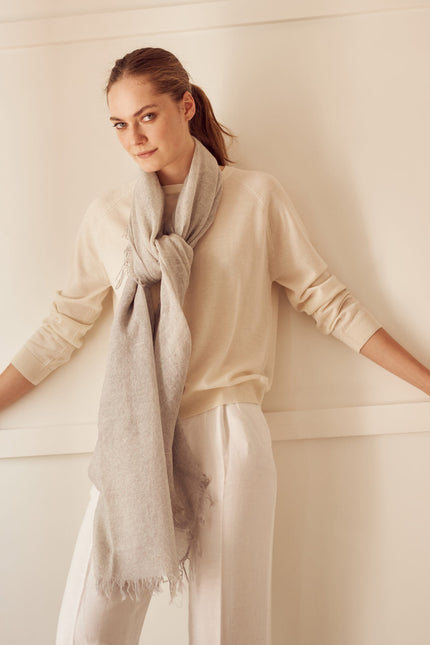 Bel Cashmere | Fular de cashmere fino con flecos gris