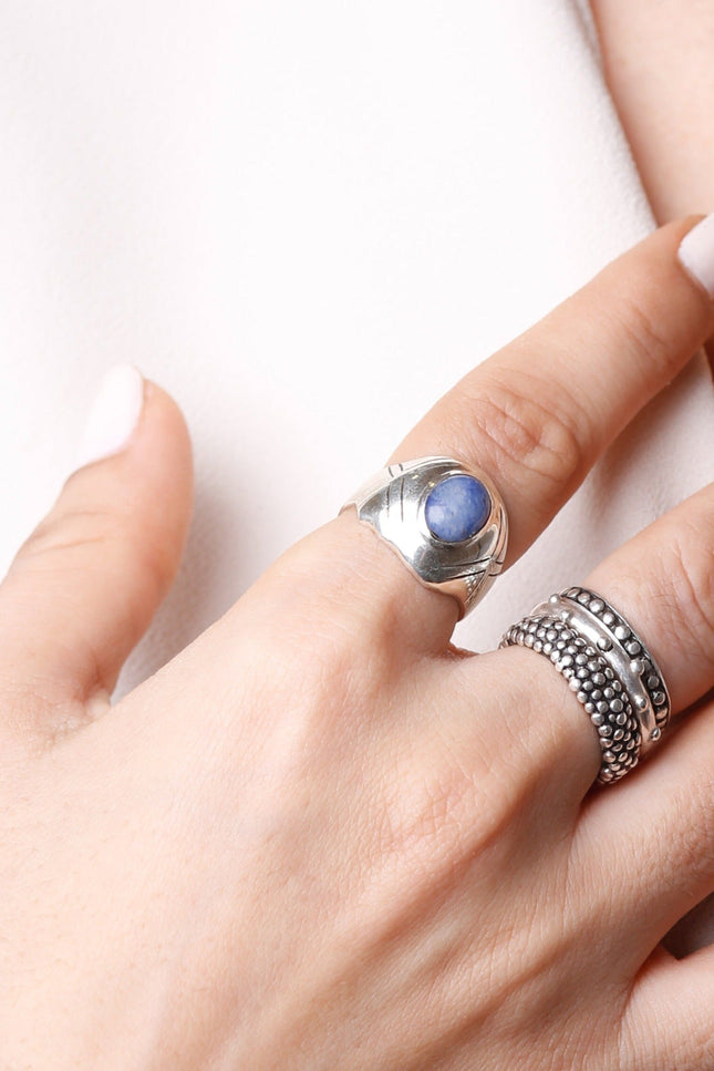 Yelli Jewels | Blue Reverie Signet Ring