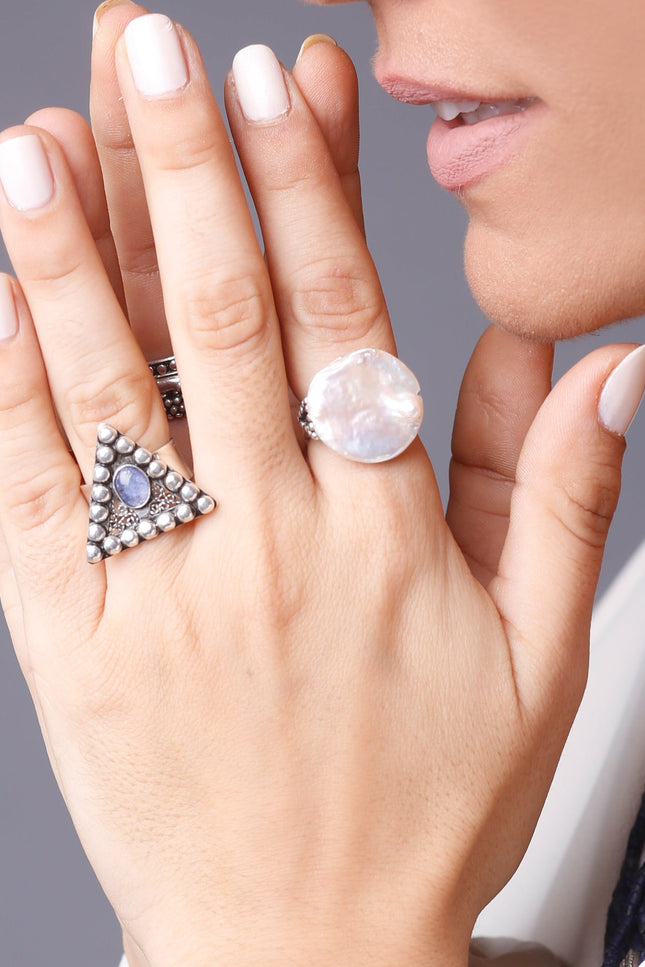 Yelli Jewels | Moonbeam Ring