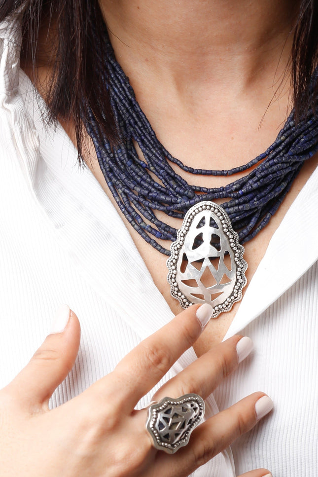 Yelli Jewels | Dark Blue Teardop Pendant Nacklace