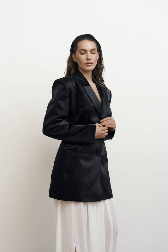 Kolosova | Reptile-Embossed Fitted Blazer