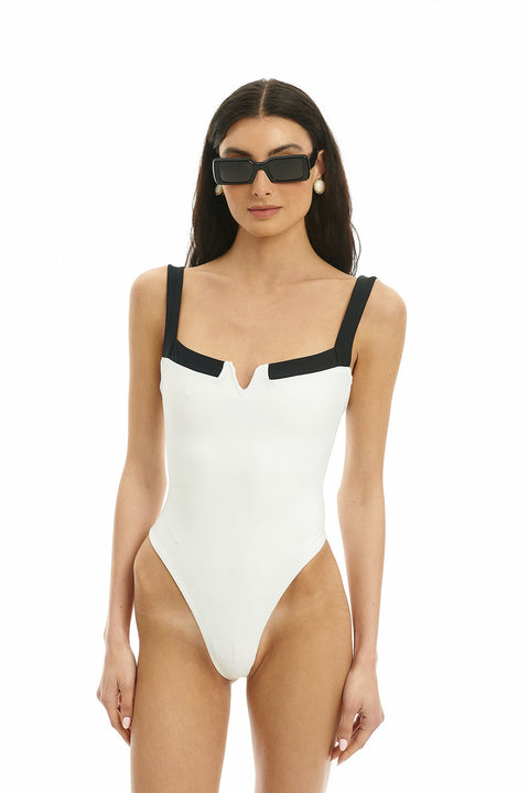 Five p.m. | Saint Tropez One Piece white