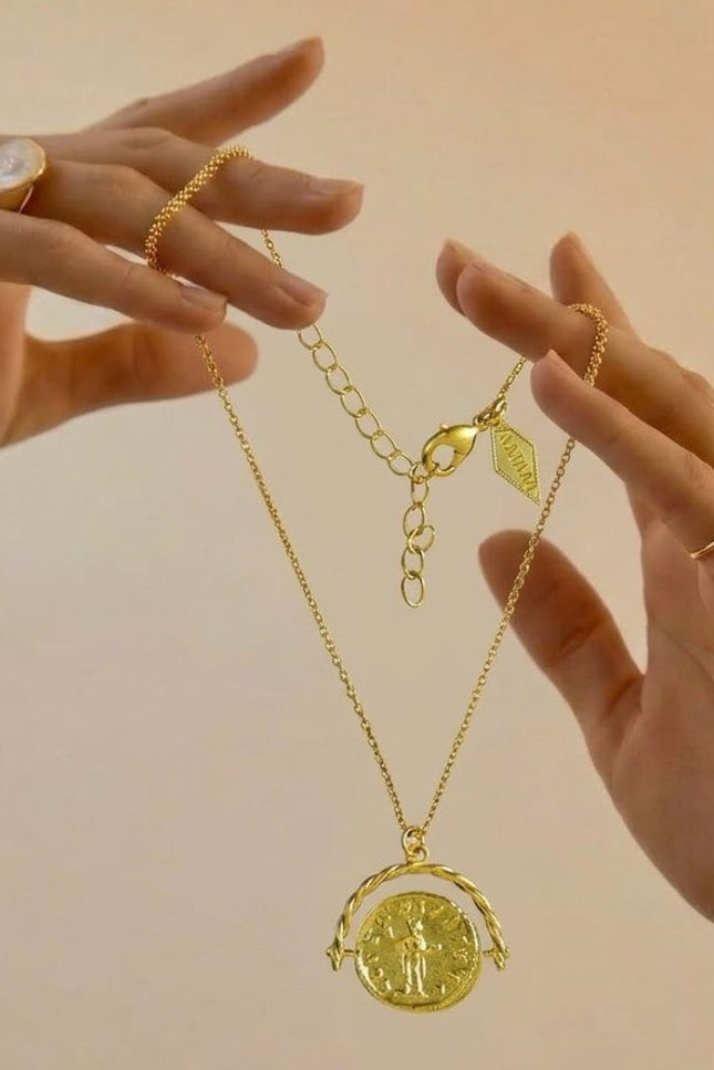 Arvino | Golden Guardian 92.5 Sterling Silver Necklace
