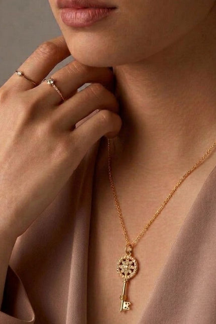 Arvino | Key Pendant Necklace in 92.5 Sterling Silver