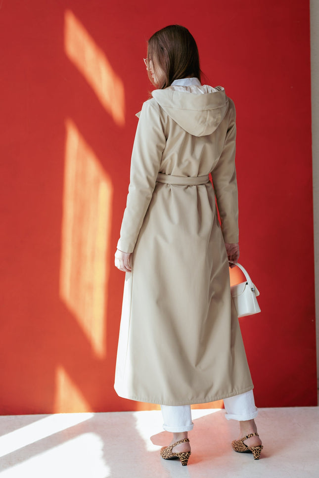 Long version for Double Breasted Coat with Trapeze Cut in Beige 