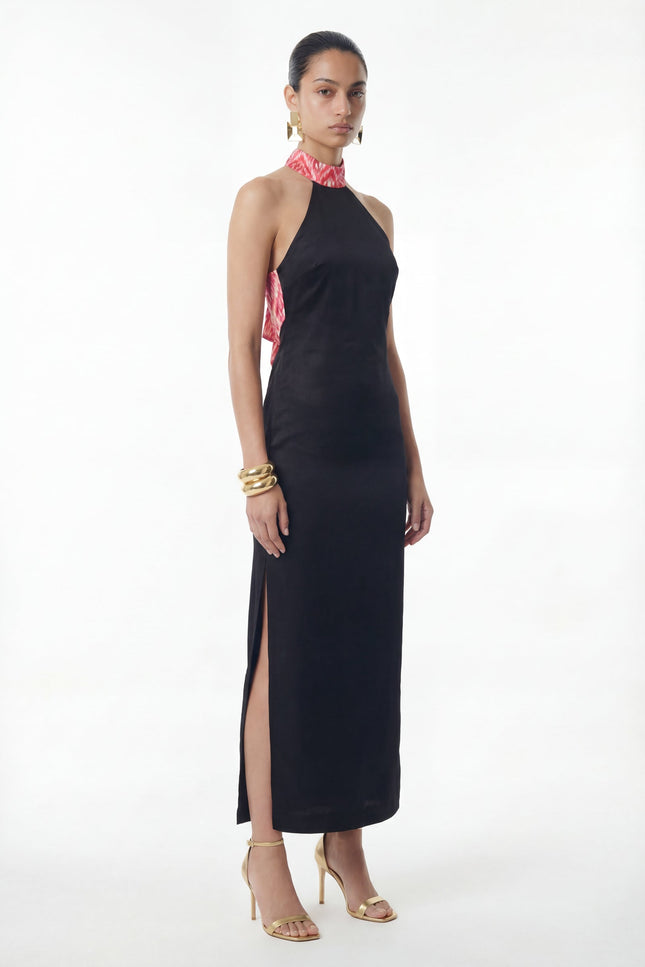 Movom | Vega Maxi dress with halter neck