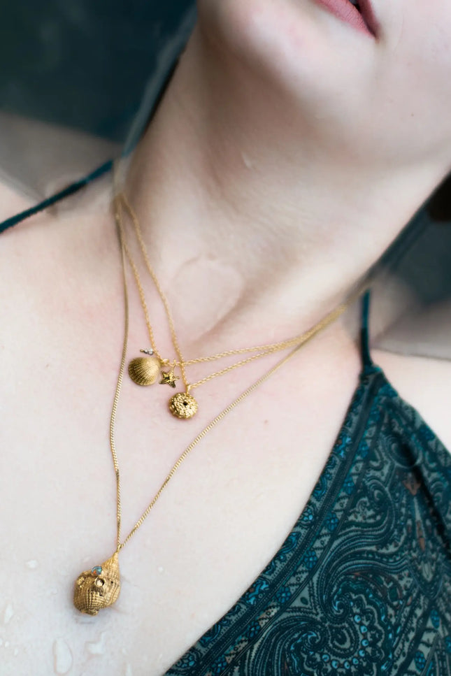 Pezi Jewellery | VENUS SHELL x ASTERIAS Necklace