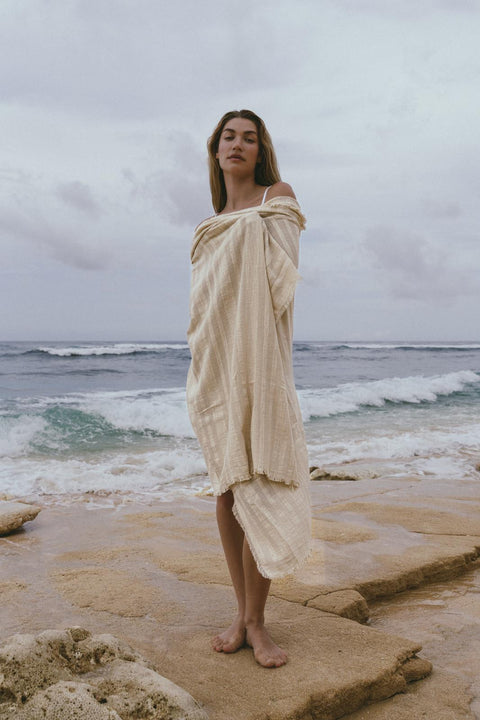 A Perfect Nomad | Plażowa narzuta Raw