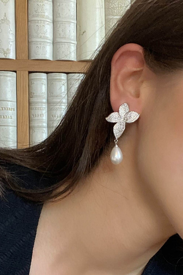 Michael Nash Jewelry | Liviana Cubic Zirconium Pave And Pearl Drop Clip On Earrings