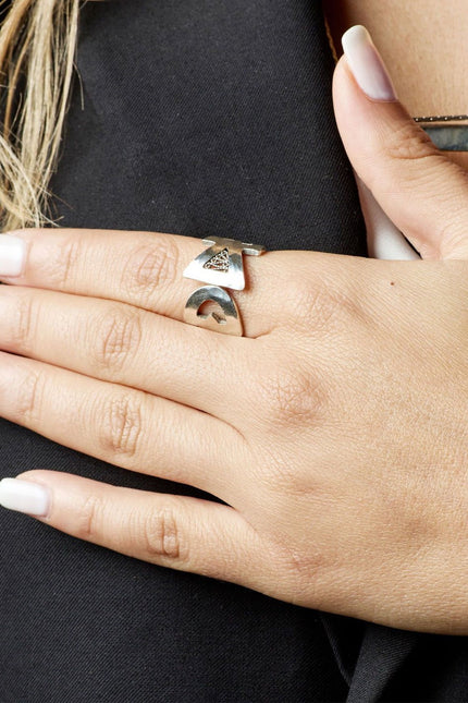 Yelli Jewels | Akal Ring