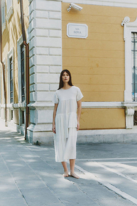 A Perfect Nomad | Sukienka midi Her Own Hero