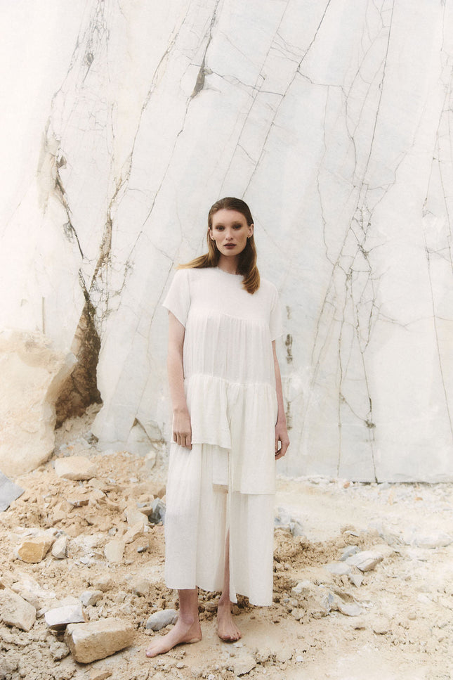 A Perfect Nomad | Her Own Hero Midi Dress