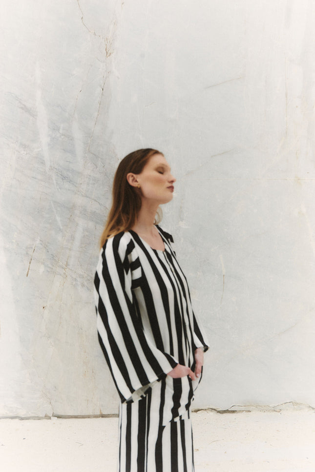 A Perfect Nomad | Minimal Jumpsuit silk