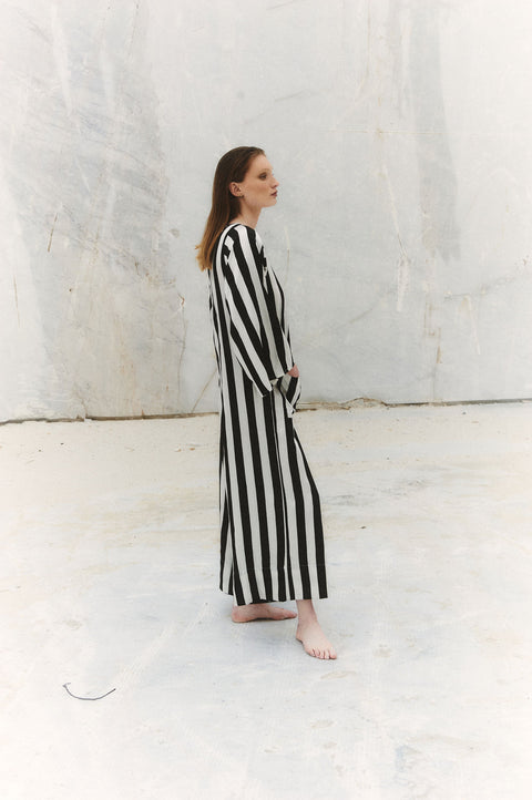 A Perfect Nomad | Kombinezon jedwabny Minimal