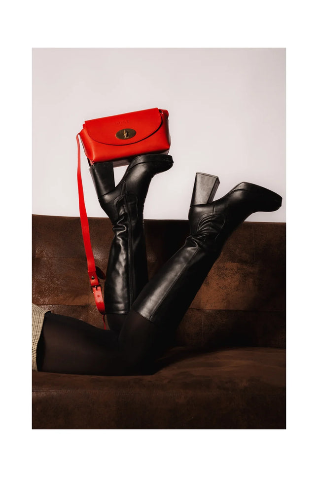 The Dust Company | Shoulder bag The Small Box red