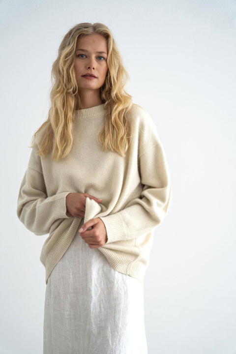 A Perfect Nomad | Brushed Cashmere Oversized Crew