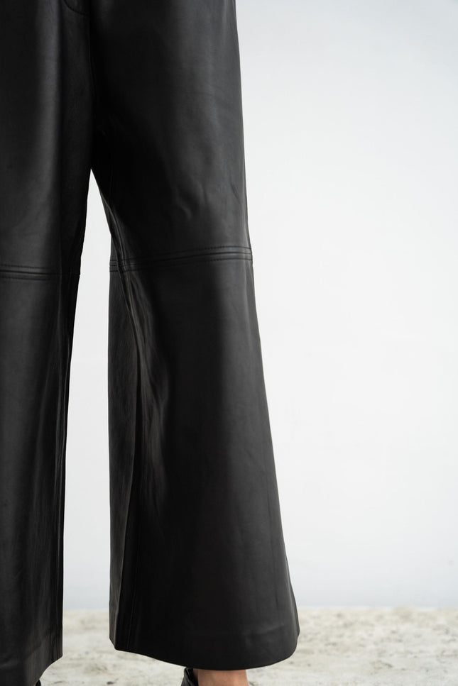 A Perfect Nomad | Trousers Leather Frankie