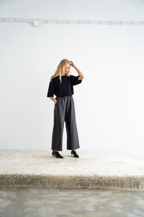 A Perfect Nomad | Trousers Leather Frankie